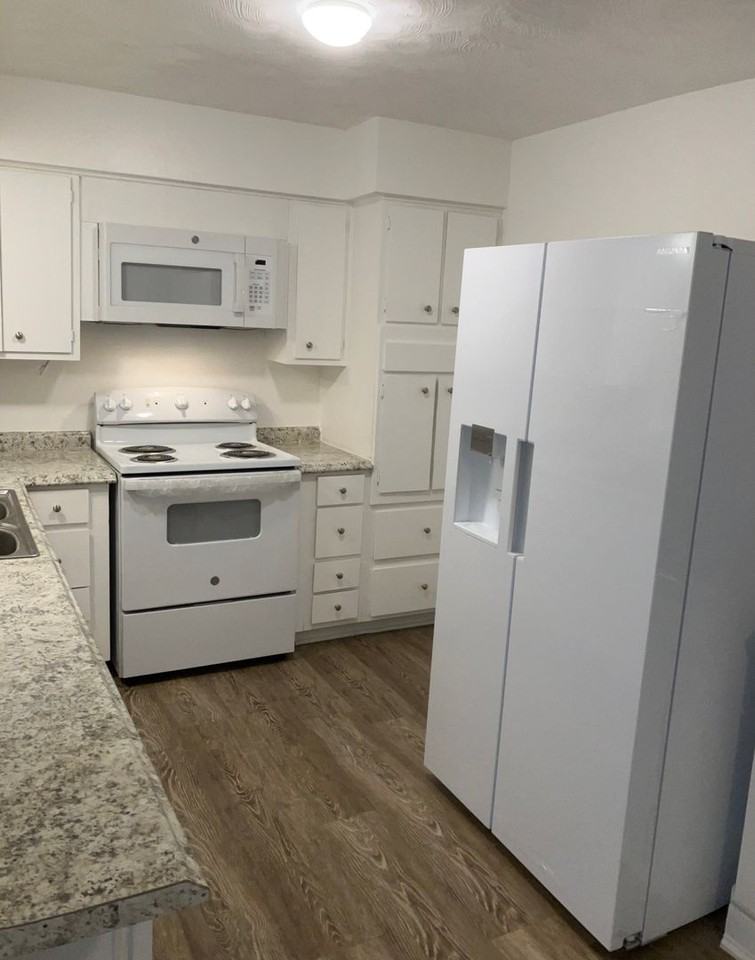 1203 Olen Dr - Photo 6 of 14