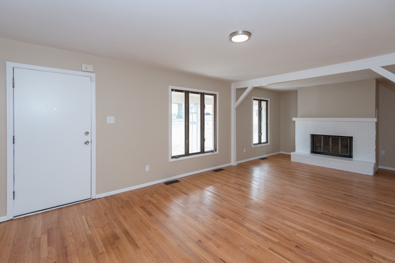 12033 Winterset Dr - Photo 3 of 50