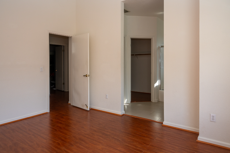 2515 Baywood Way - Photo 3 of 10