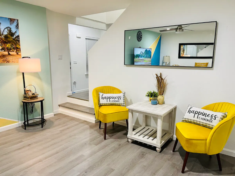 212 Bay St Nw - Photo 3 of 19