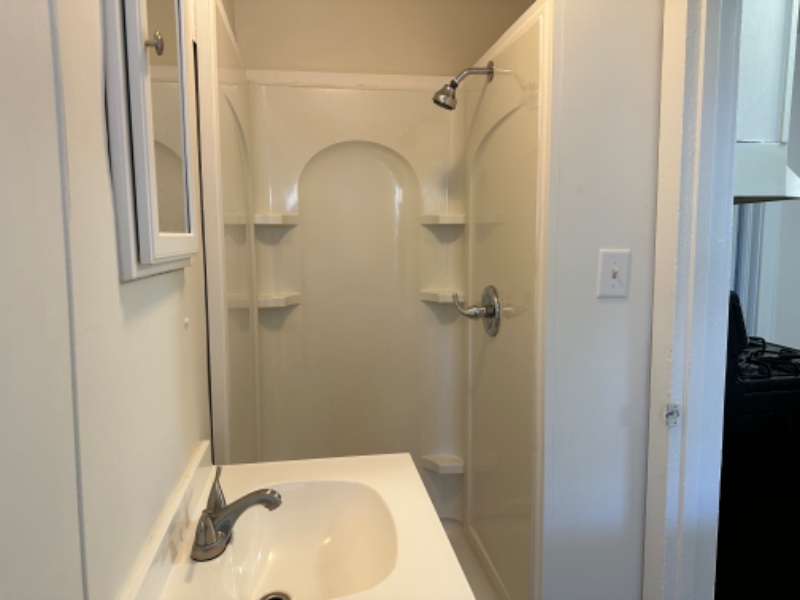 217 S Dearborn Ave #0-5 - Photo 3 of 8