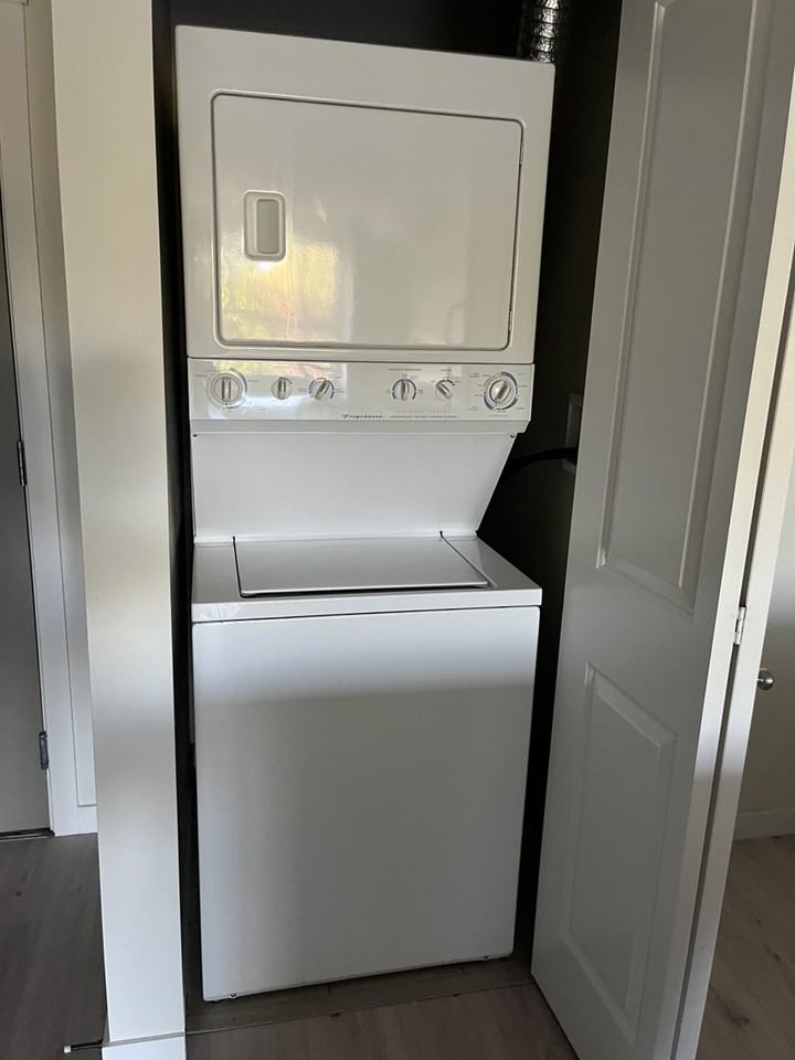 14960 102A Ave - Photo 7 of 12