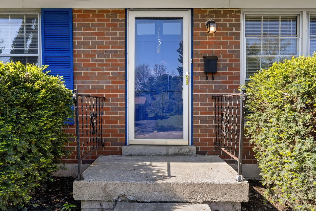 1138 Gainesway Dr #1 - Photo 3 of 21