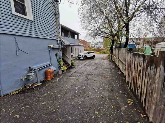 208 1-208 Garnier Street #1 - Photo 2 of 5