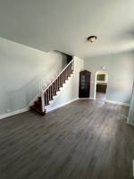featured image of 124 N 3rd St