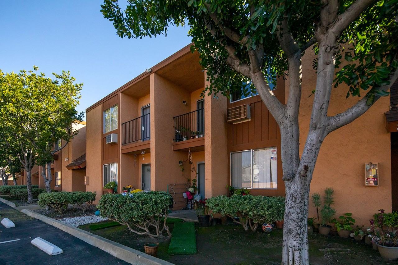 Madison Court Apartments - Photo 2 of 18