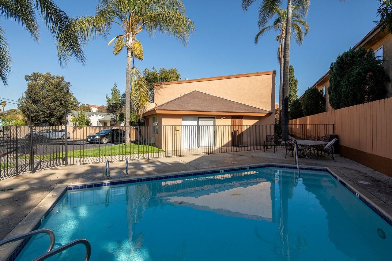 Madison Court Apartments - Photo 3 of 18