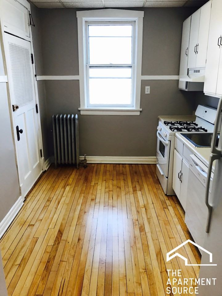 3932 N Keeler Ave #3C - Photo 4 of 13