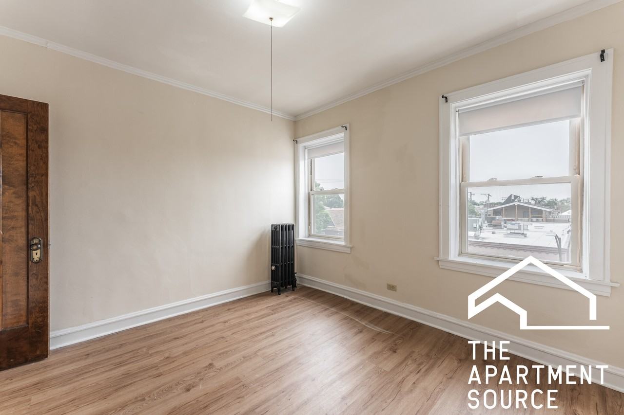 3153 N Long Ave #2 - Photo 5 of 8