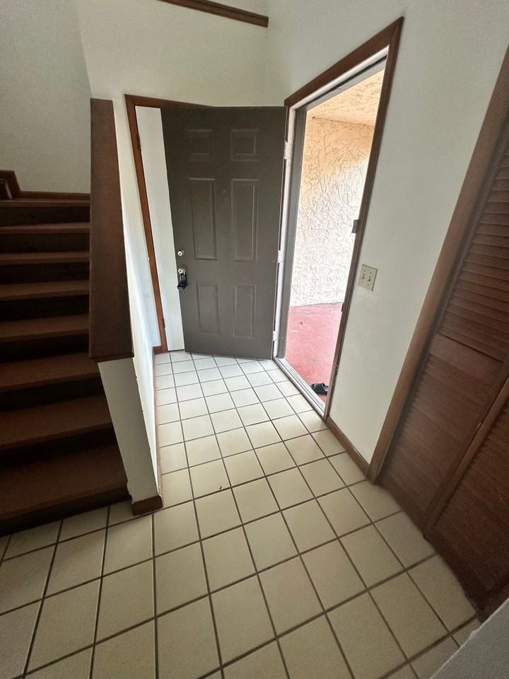 3556 Forest Branch Dr - Photo 2 of 9