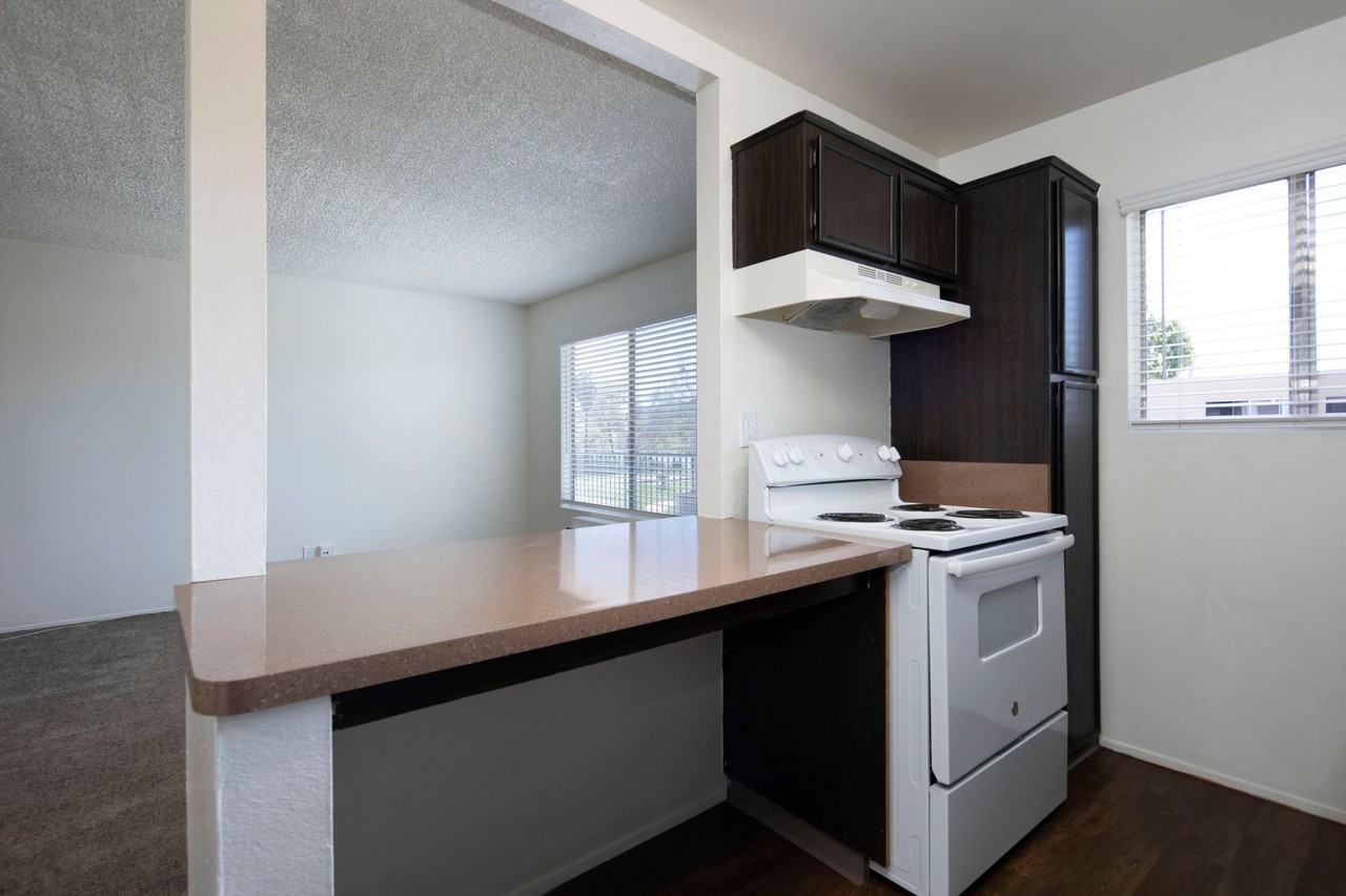 Lakeshore Villas located in the heart of Lakeside - Photo 6 of 16