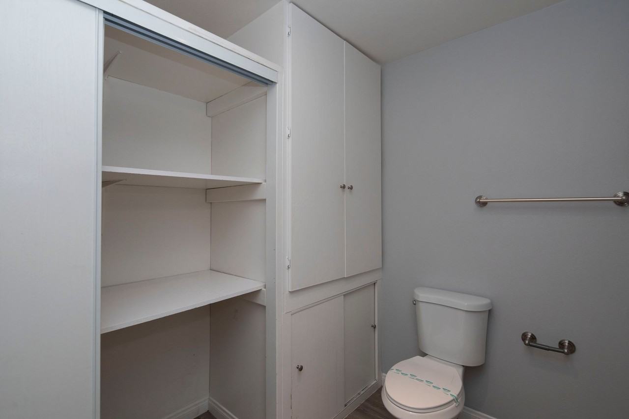 Ask about our move - Photo 4 of 15