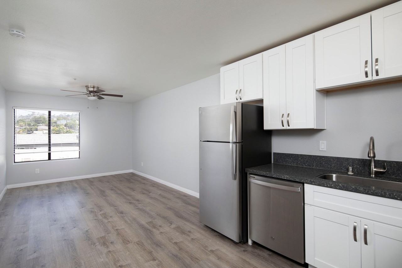 Ask about our move - Photo 5 of 15