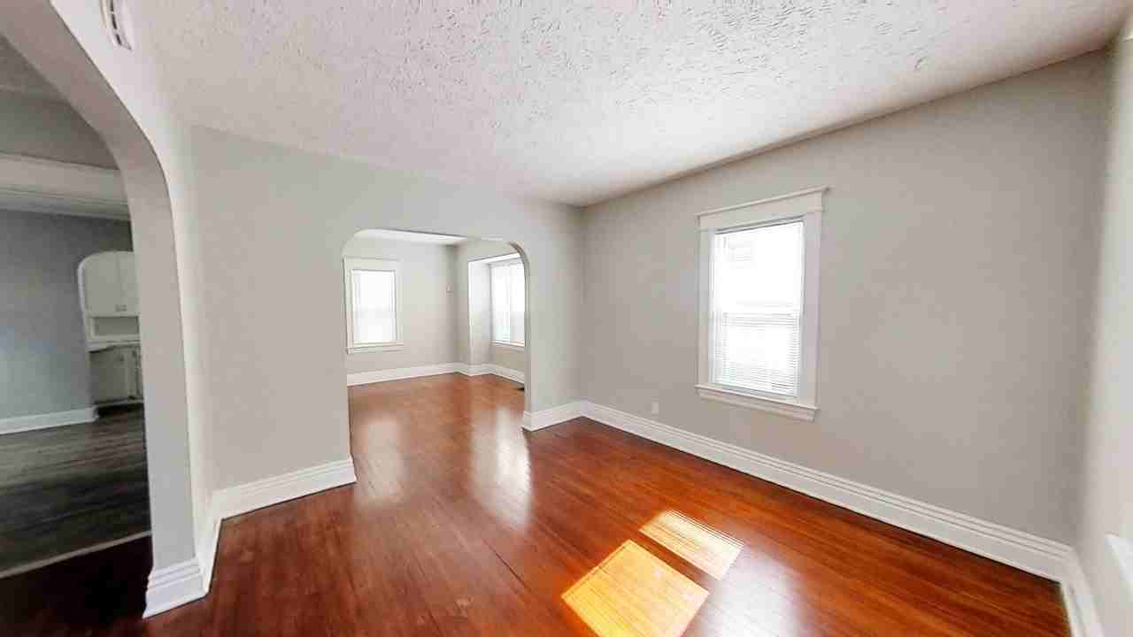 44 Field St - Photo 3 of 23