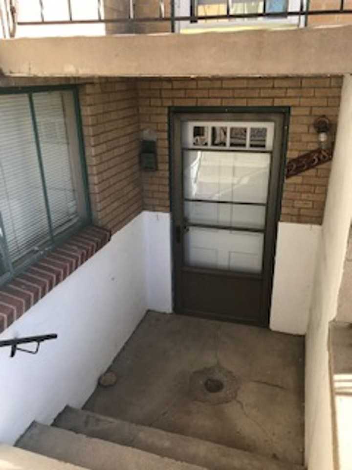 Race Street - Photo 4 of 27