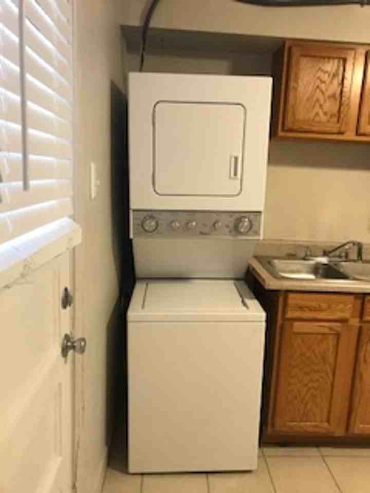 Race Street - Photo 6 of 27