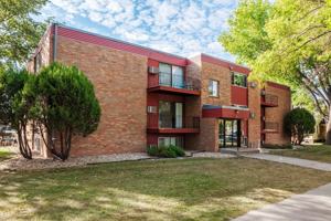 featured image of 902 15th St N