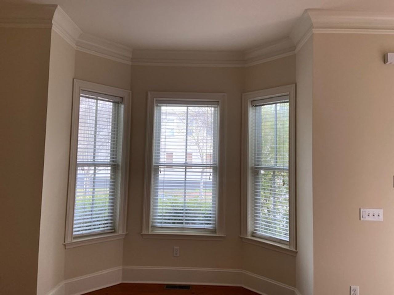 1005 Habersham St - Photo 3 of 17
