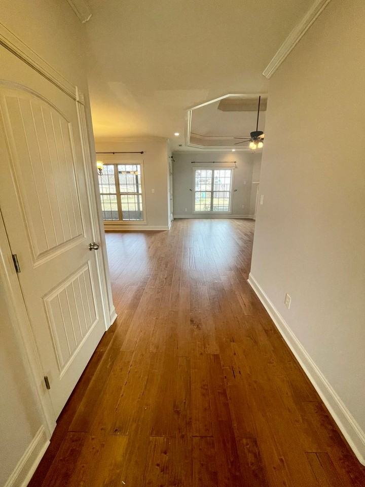 22671 Oakdale Ridge Ln - Photo 2 of 19