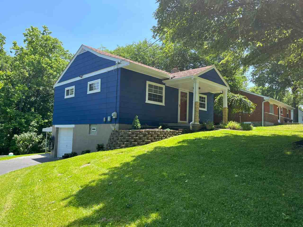 5396 Belclare Rd - Photo 2 of 15