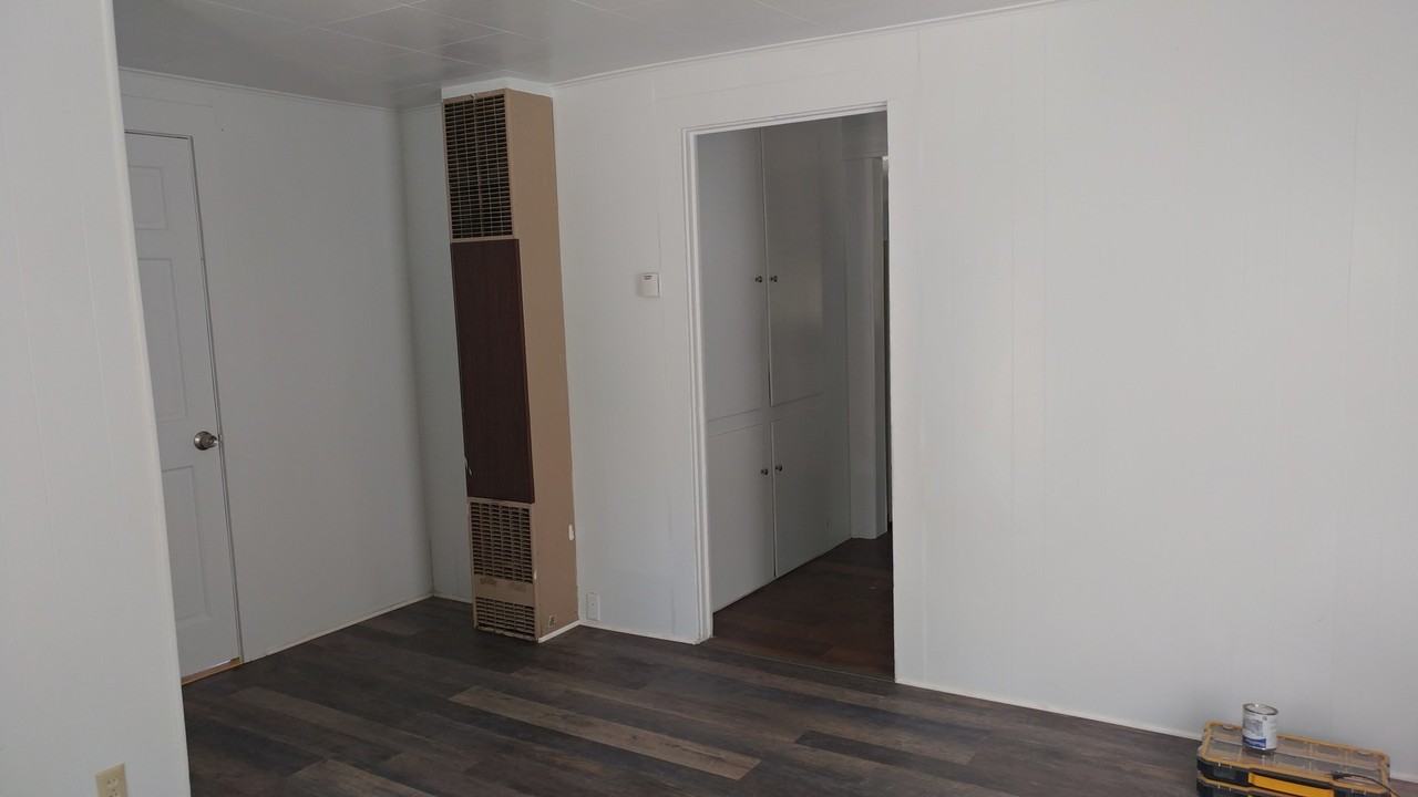 2420 Wantland Ave - Photo 2 of 6