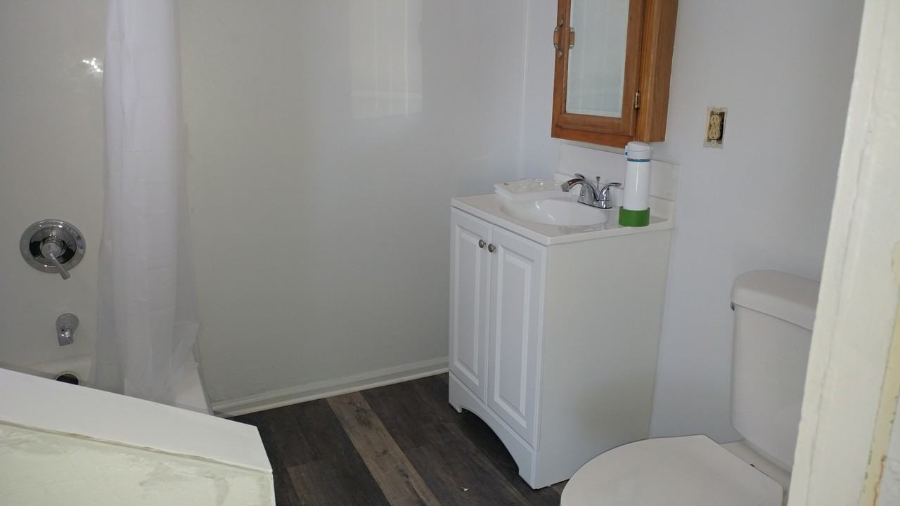 2420 Wantland Ave - Photo 5 of 6