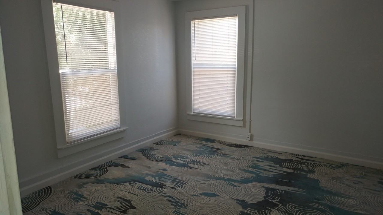 2420 Wantland Ave - Photo 6 of 6