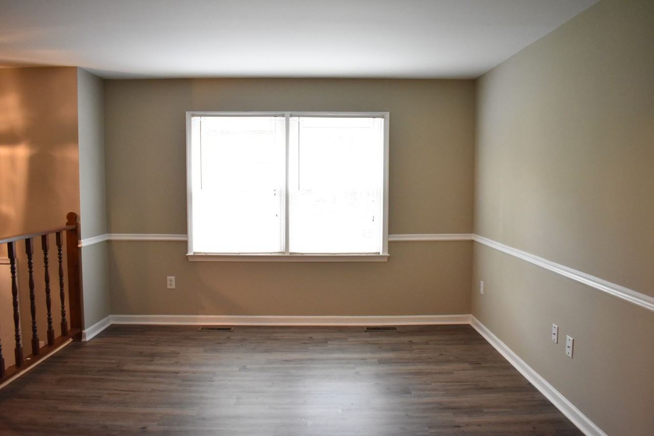 5405 Lee White Ln - Photo 5 of 50