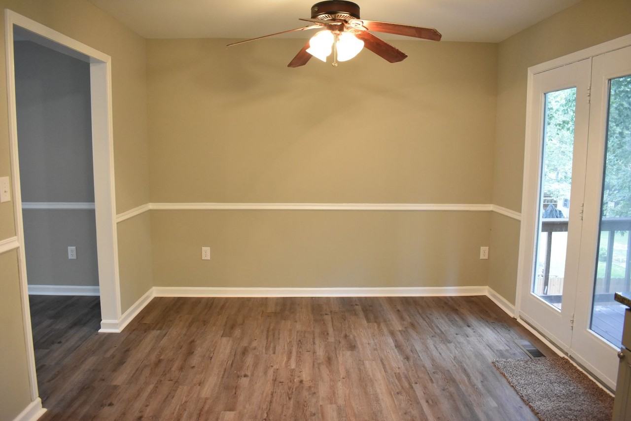 5405 Lee White Ln - Photo 7 of 50