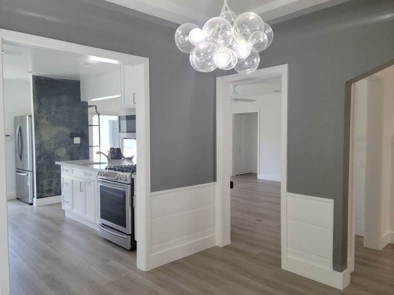 4419 Wortser Ave - Photo 7 of 36