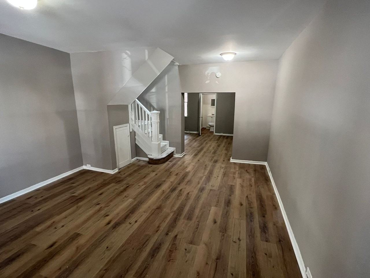 329 E 28th St - Photo 2 of 20