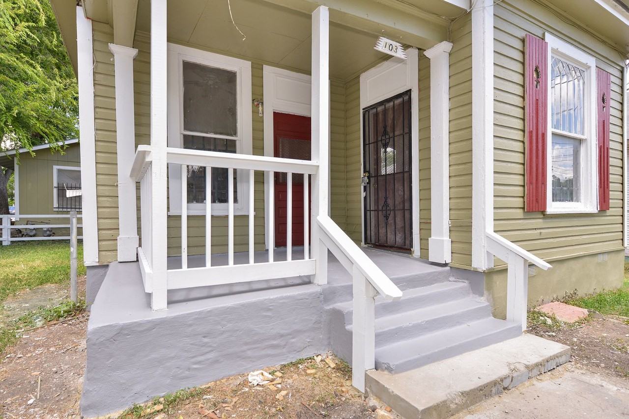 103 Saint John Street - Photo 2 of 25