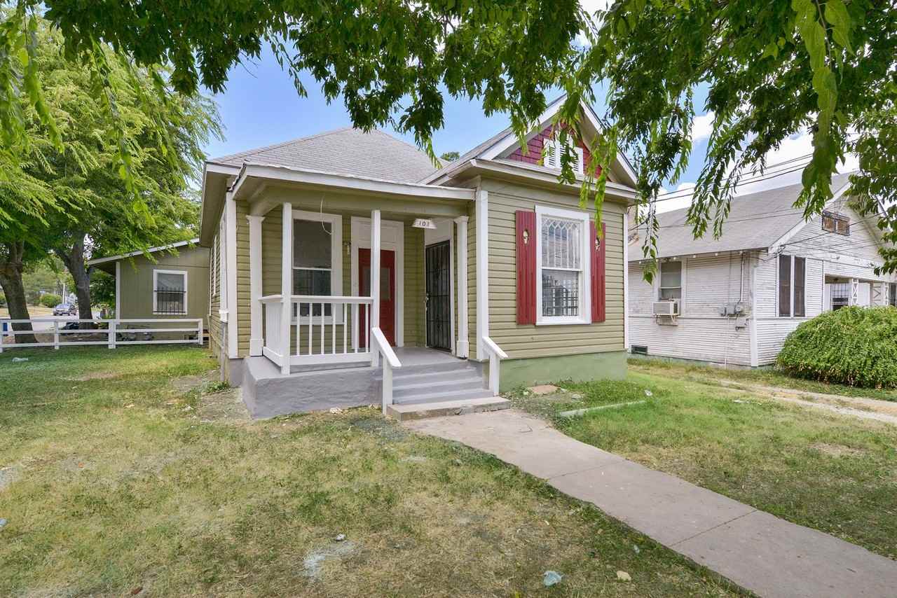 103 Saint John Street - Photo 3 of 25