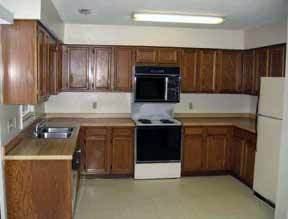 4304 Hunters Club Dr - Photo 2 of 5