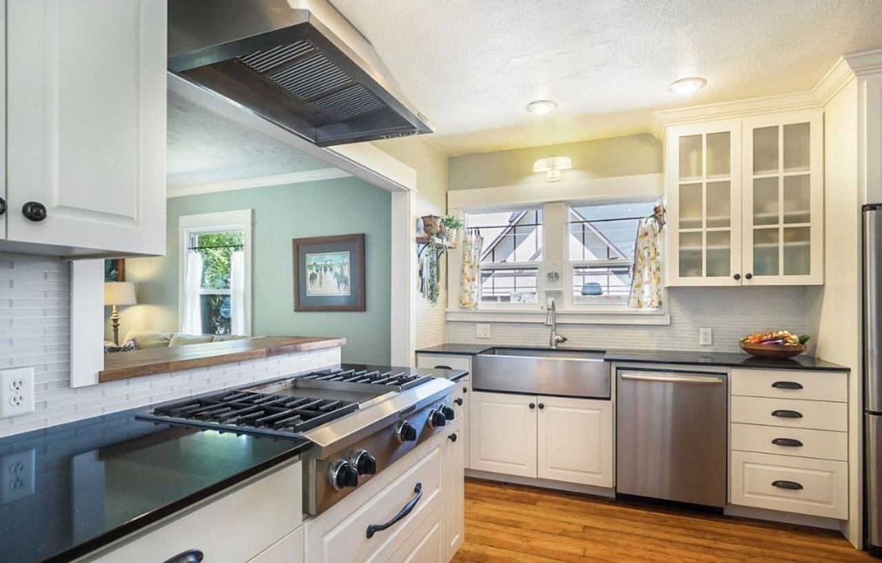 504 Nw Harriman St - Photo 2 of 19