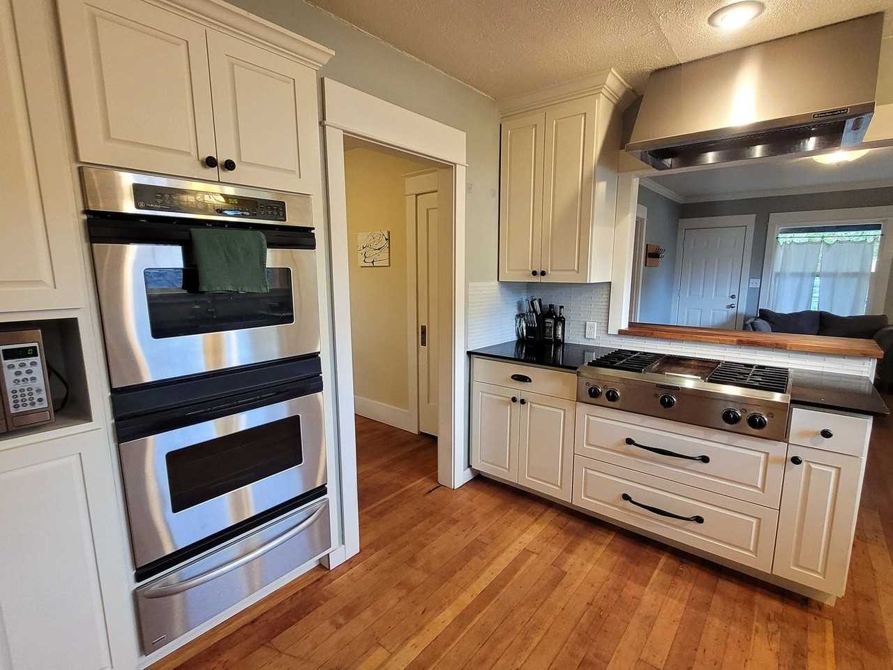 504 Nw Harriman St - Photo 4 of 19