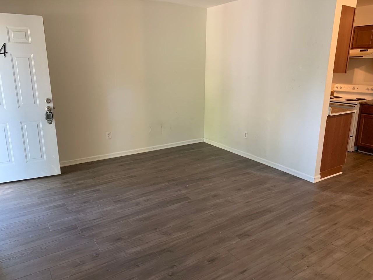 1307 Johnson Avenue - Photo 2 of 8