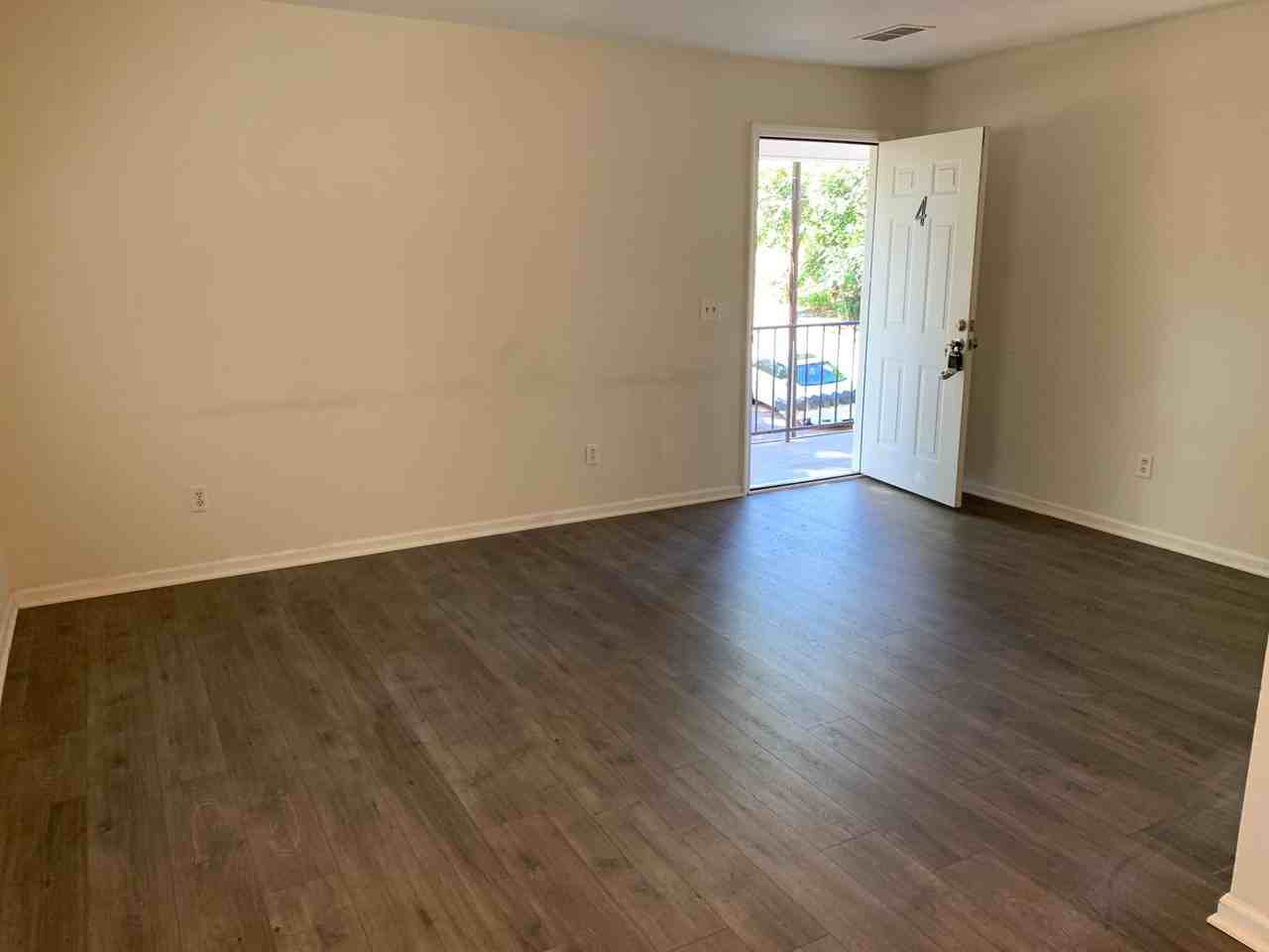 1307 Johnson Avenue - Photo 3 of 8