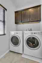 9404 Sand Tiger Ave - Photo 1 of 1