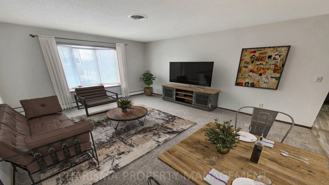 809 W 10th St - Photo 1 of 1