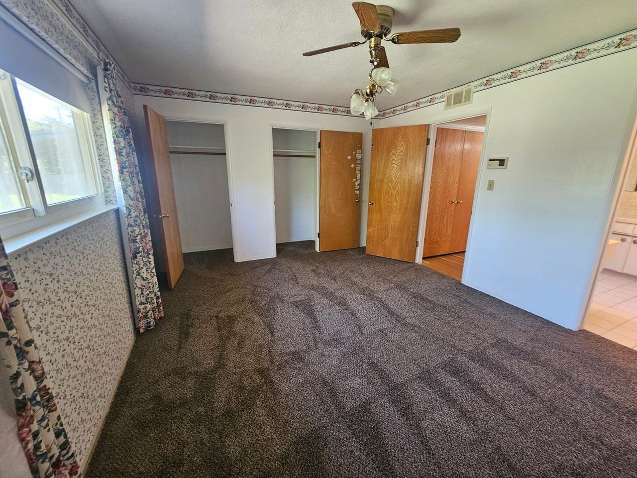 1216 W Keats Ave - Photo 5 of 19