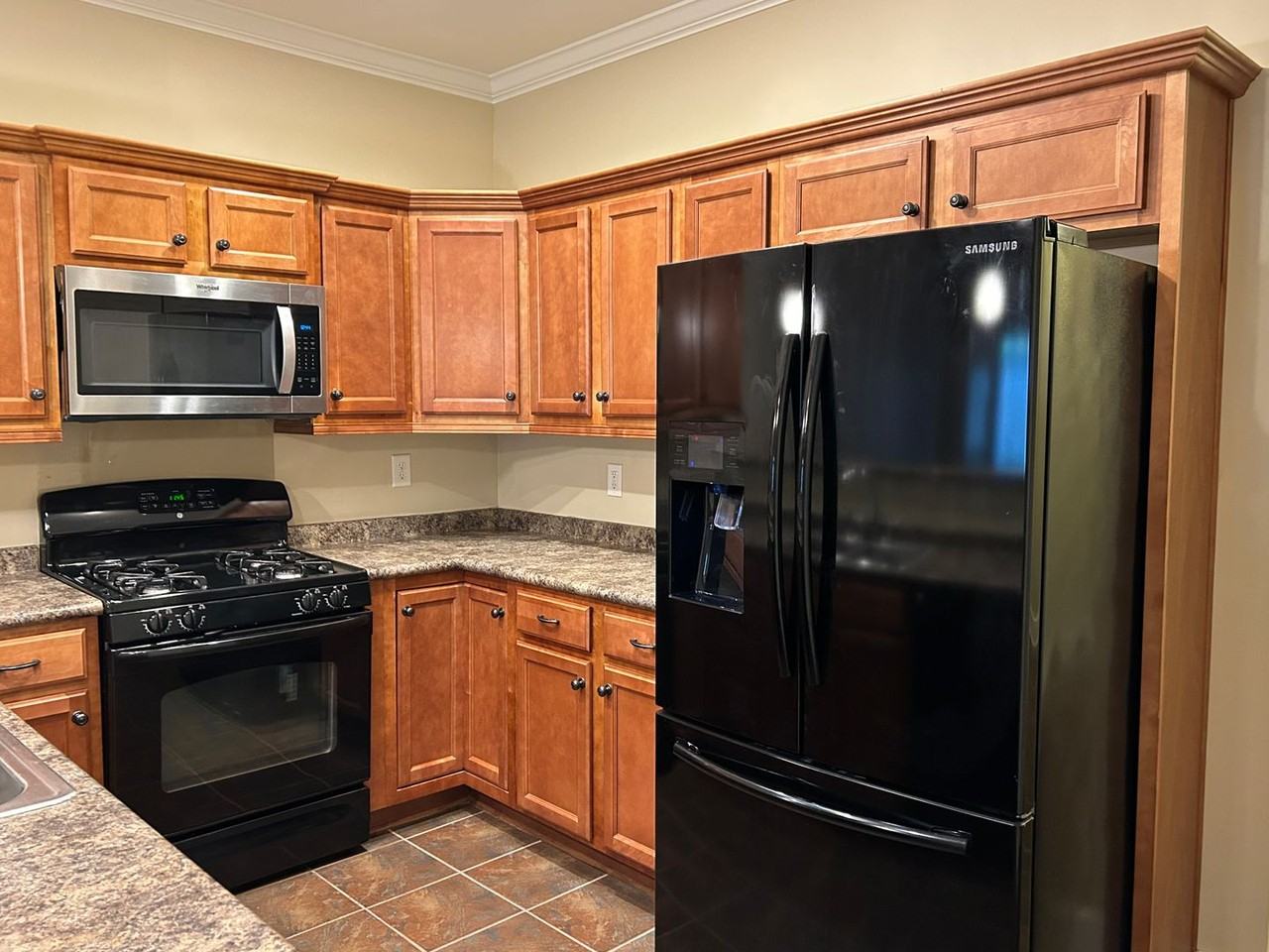 122 Singapore Cir - Photo 5 of 11