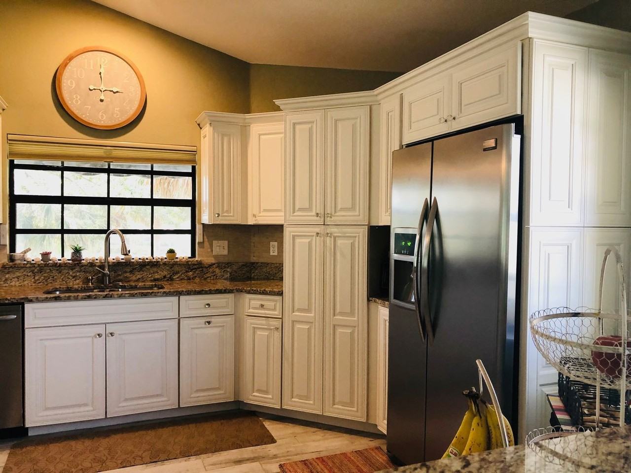 9645 Halyards Ct #24 - Photo 3 of 36