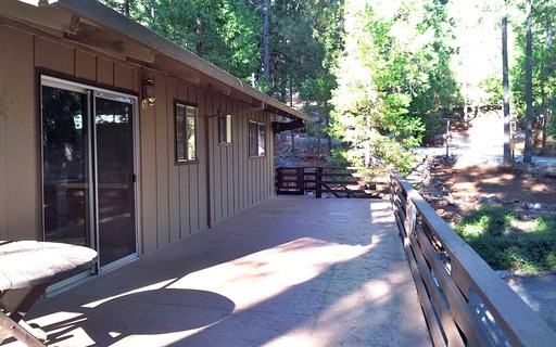 16695 Madrone Ln - Photo 3 of 13