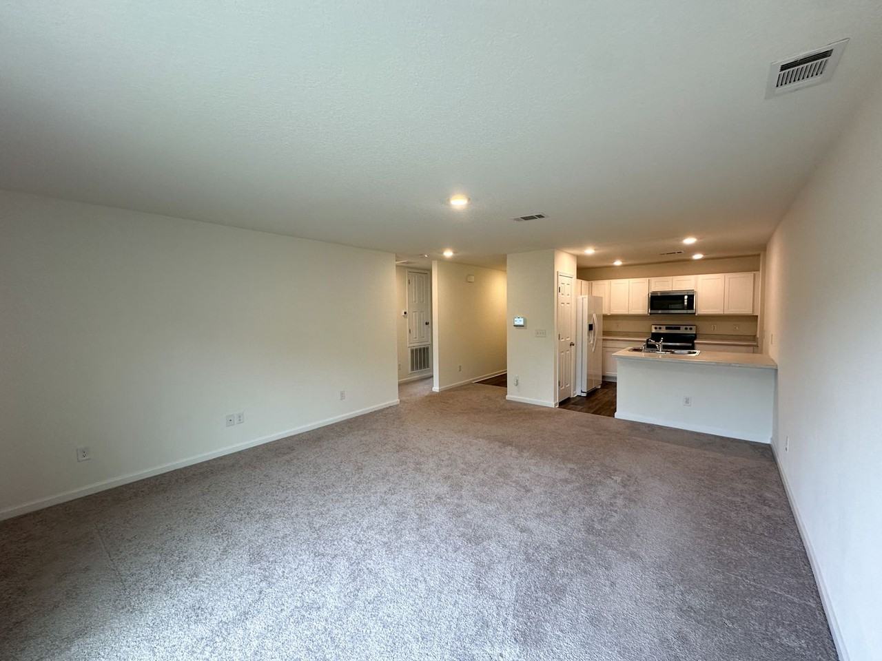 8727 Schooner Ln - Photo 3 of 19