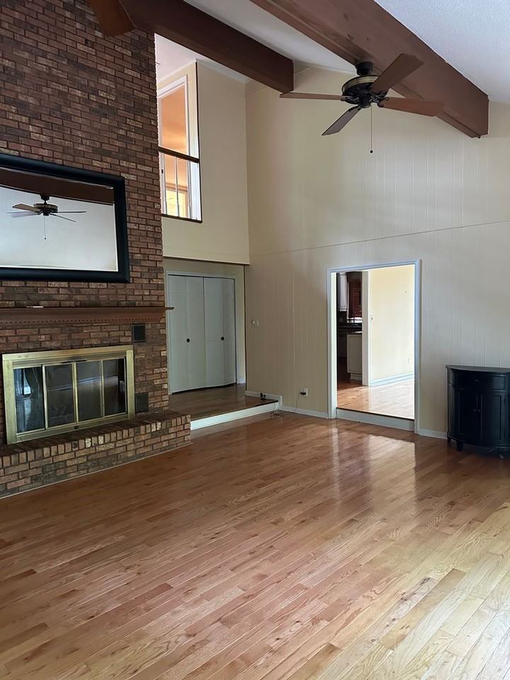 310 Center Point Ln - Photo 3 of 18