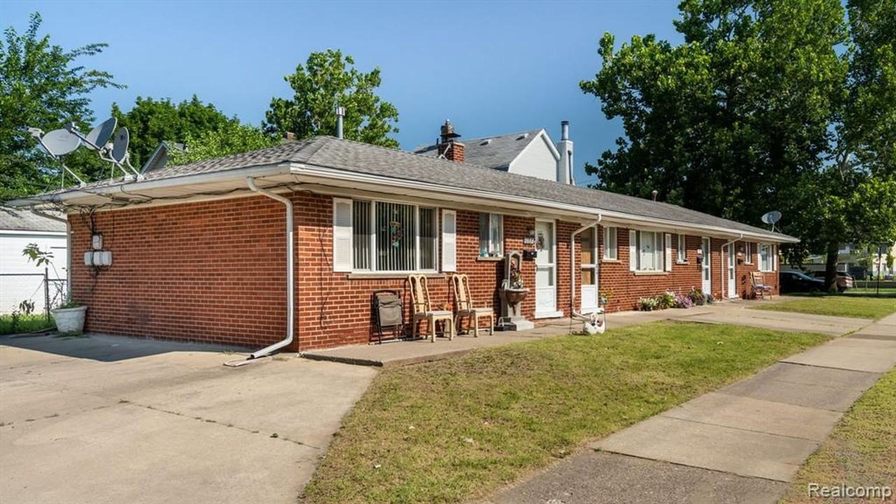 2056-72 Lafayette Apartments - Photo 3 of 3