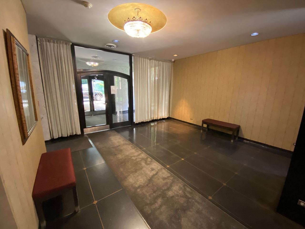 1616 HINMAN - Photo 6 of 24