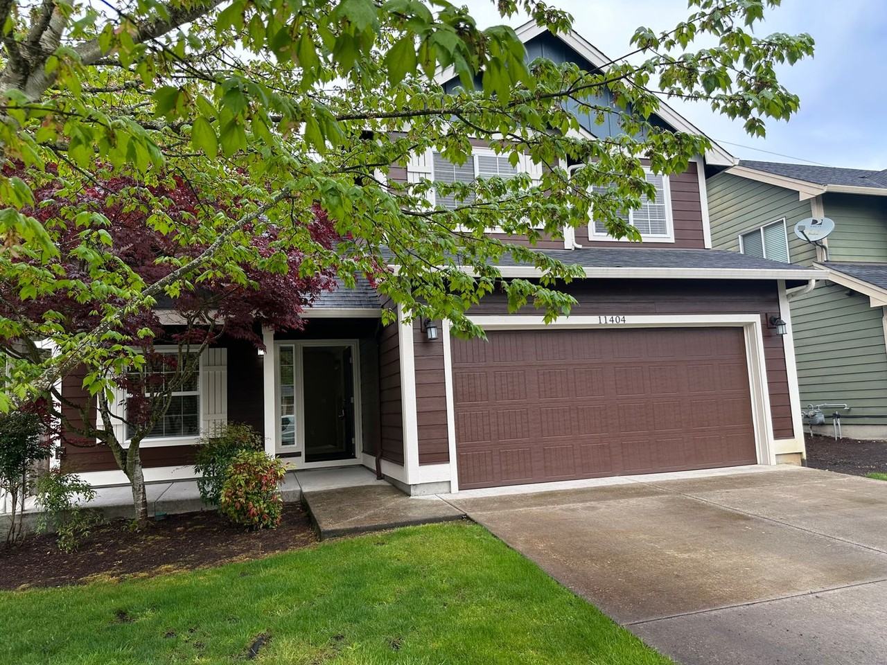 11404 Ne 11th Ave - Photo 2 of 23