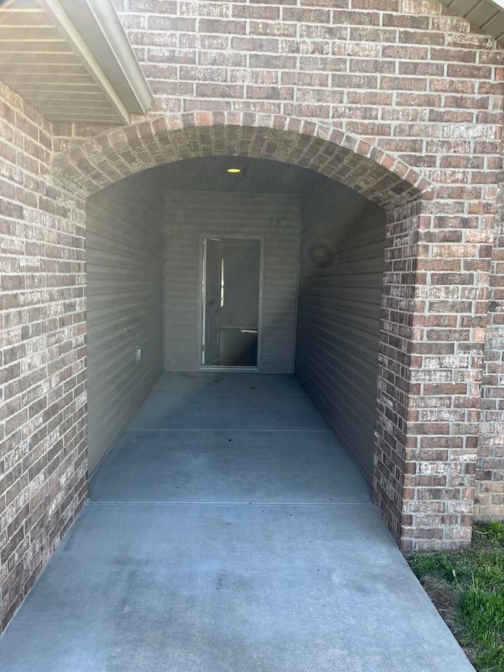 555 W Melody Ln - Photo 2 of 17